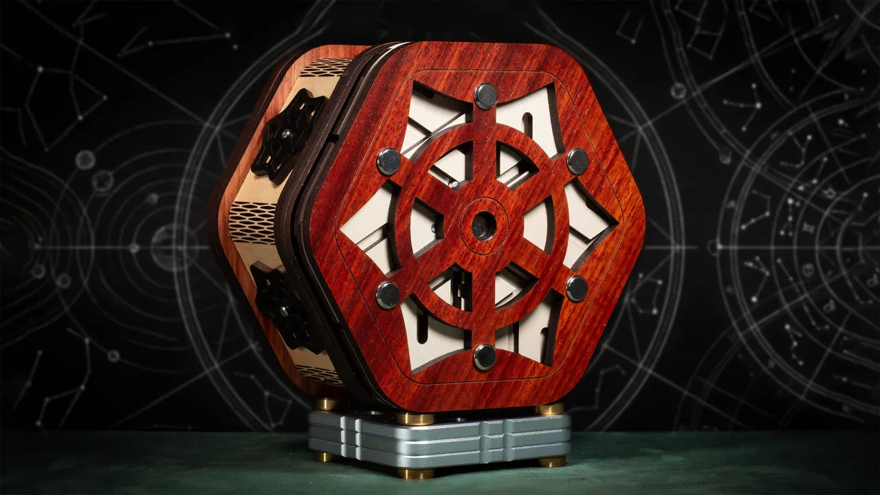 Sternary Box von Constantin