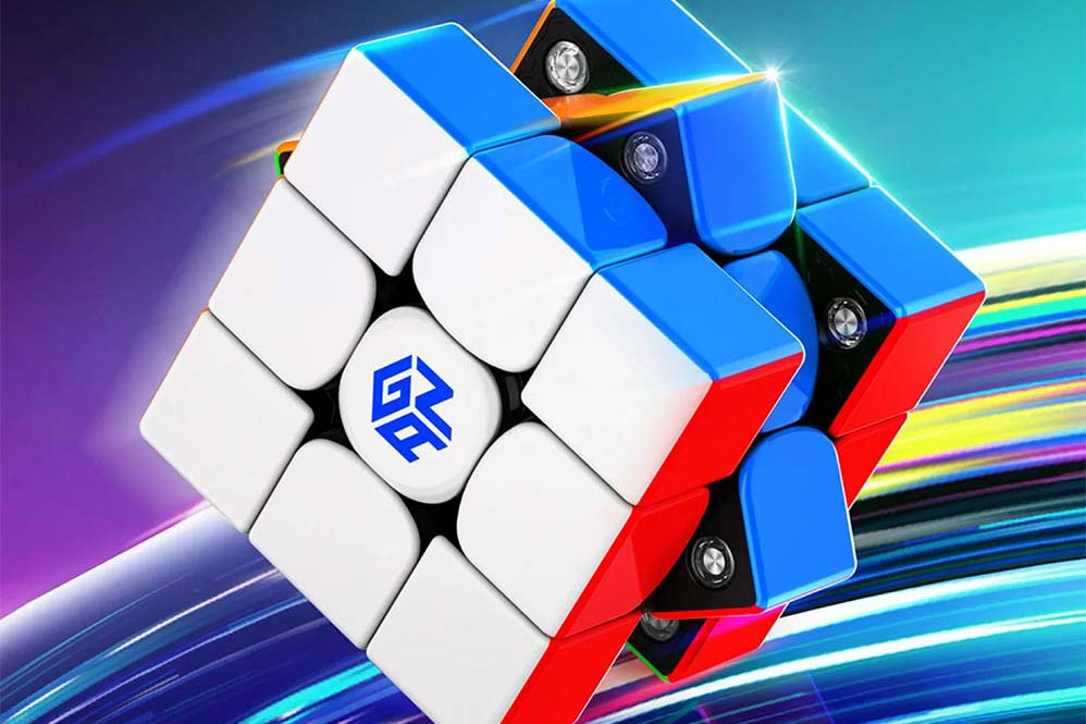 Speedcubes von GAN, Moyu und QiYi